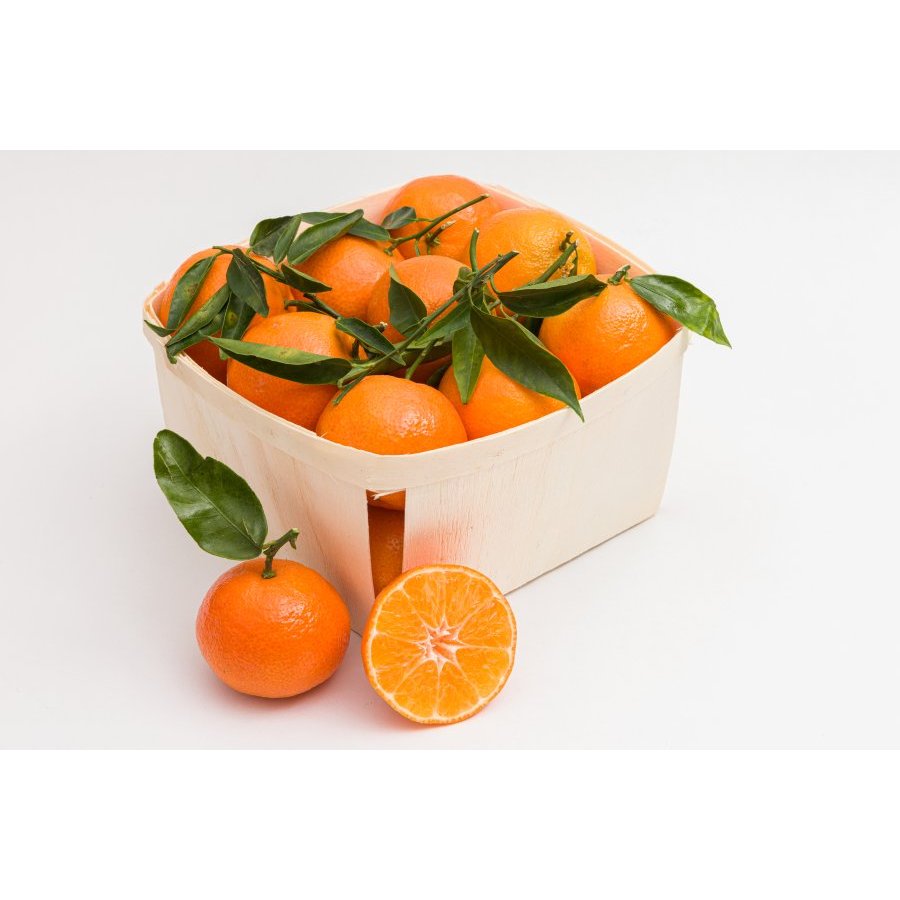 Mandarina con hoja (54/74mm) cesta 1,4 kg